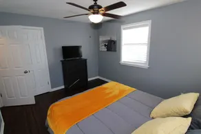 Recently remodeled house near Expo, TU,  Rt 66, Downtown with large fenced yard - Image 4