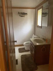 Roligt sommerhus ved søen - Image 2