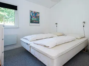 Modern Holiday Home in Juelsminde with Hot Tub - Image 4