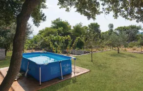 Lovely home in Pucisca - Image 5