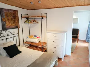 Small apartment by the sea in a fishing village - Image 3
