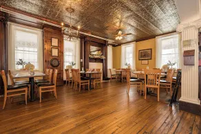 The Pebblestone Cottage - Quaint Countryside Escape - Image 3