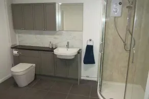 Studio Sleeps 2 - Pets Welcome - Enclosed Garden - Image 2