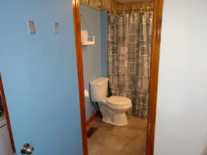 3 Schlafzimmer neu renoviertes Haus, in der Nähe der Innenstadt - Image 5