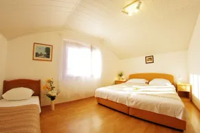 Entire loft - 2 apartments, 40m from the sea - Image 4