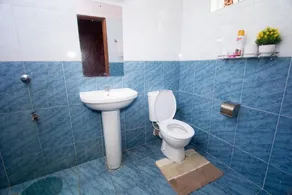 Lux Furnished Apartment - Image 2