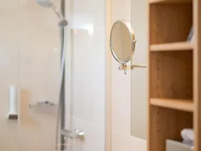 Familiensuite mit 2 Getr. Schlafräumen, Bad - Panoramahotel Gürtl - Image 2