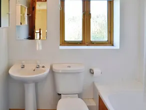 Alojamiento de 4 habitaciones en Puncknowle, near Dorchester - Image 2
