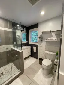 Luxury Pocono Escape•Hot Tub•Sauna •outdoor Fire Pit•8 beds•close to vineyards . - Image 4