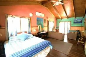 Sanctuary Bush Beach House - Image 5