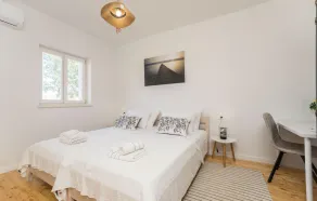 Beach front home in Zaton - Image 3