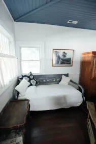 Aubenaubee Lodge of Historic East Shore - Image 5
