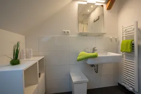 Modern & large apartment, up to 6 persons - Image 3