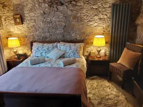 Orchard Cottage barn conversion romantic retreat. Escape to the country. - Image 5