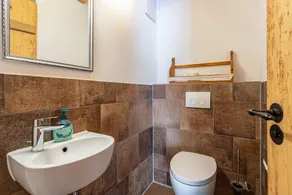 Chalet 'Franking' with Wi-Fi, Balcony & Terrace - Image 4