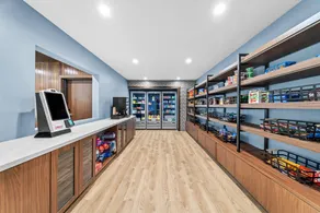 Everhome Suites Ontario - Image 3