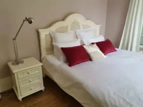 Luxurious 3+1 pcs apartment with garden 3 km from Paris - Image 5