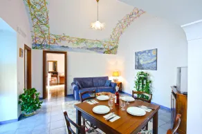 Magical Apartment with Jacuzzi and Sea View - Image 3