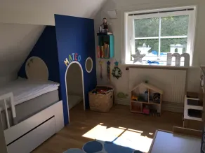 Beautiful wooden house with lots of charm and comfort and a sunny garden - Image 5