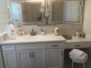 BEACH HOUSE VIBE ON THE GAP - Image 2