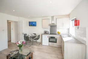 Portobello Court Apartments - Image 5
