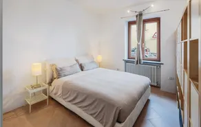 Beautiful Apartment In Pitelli -Sp- - Image 5