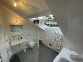 Loft by the lake! Lake hopping between Lake Starnberg and Lake Ammersee - Image 2