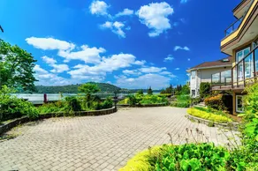 ***Panoramic Water View*** Deep Cove Luxury living - Image 3