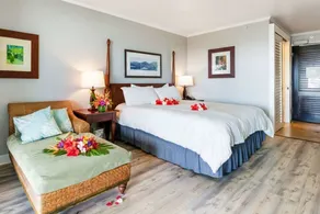 Ocean View Room, Spectacular Beachfront Resort, 4 pools, Restaurants on site - Image 4