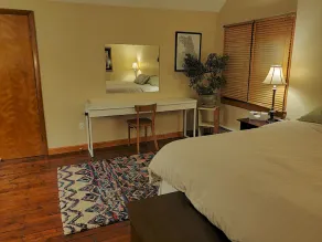 Bellecot-Sleeps 10, 13 mins to Penn State - Image 5