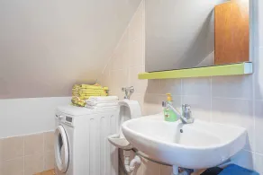 Holiday home with internet access and barbecue - Image 2