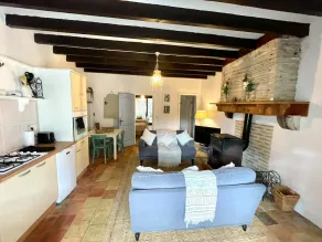 Golden Fig Sleeps 6 with Pool - Image 5