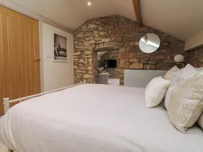 The Hayloft - Image 4
