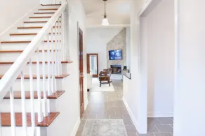 Waterfront Home 5 Bedrooms Near French Quarter & Bourbon Street 112 - Image 2