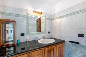 Apartamento 'Nel Borgo Di Chatillon' con balcón y Wi-Fi - Image 5