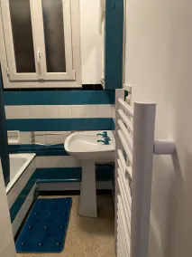 Appartement F3 de 60 m² au rez de chaussée d'une villa - Image 2