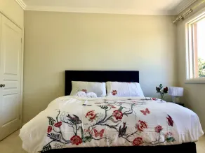 In the Hunter Valley and need a place to stay for a big group? Look no further - Image 4