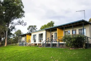 Bumblebrook Farm Motel - Image 3
