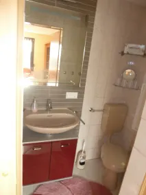 Sommerhus i en parklignende privat ejendom - Image 2