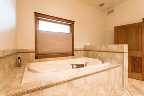 Multi-Family!  150 yds to Sandy Swim Beach! 4 Master Suites. Sleep up to 27! - Image 3