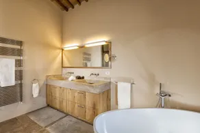 Recently restored Villa in Tuscany, sleeps 12, sw.pool,  gym, big garden. - Image 4