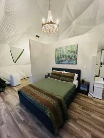 Charlotte Glamping Dome- Fawn and Fern Hideaway - Image 4