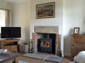 2 bedroom accommodation in Temple Normanton, near Chesterfield - Image 2