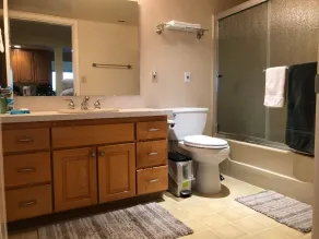 Relaxed and Enjoyable Water/Mountain View Home - Image 3