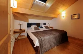 Magnifique appartement à côté des pistes, ski in / ski out; 6 à 8 personnes - Image 5