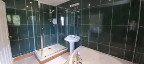 Farmhouse: Beautiful rural location. London from 60 minutes. - Image 4