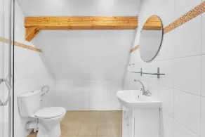 Casa de férias luxuosa em estilo de quinta com celeiro de pedra e grande piscina perto do zoológico - Image 2