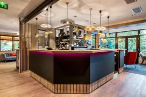 L'Arcalod & Bistrot Jeanne - Lac d'Annecy - Hôtel Restaurant Spa - Image 3