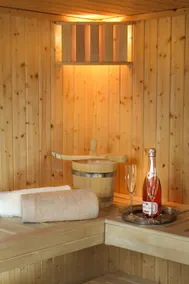 Casa Fortuna Comfort mit Seeblick, Whirlpool, Sauna und Eingezäuntem Garten - Image 2
