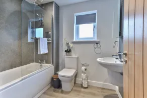 11 Belle House - Image 2